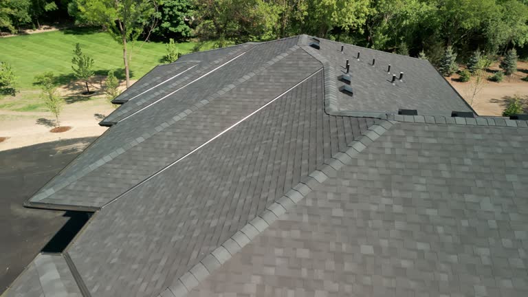Best Hot Roofs  in Grand Coulee, WA